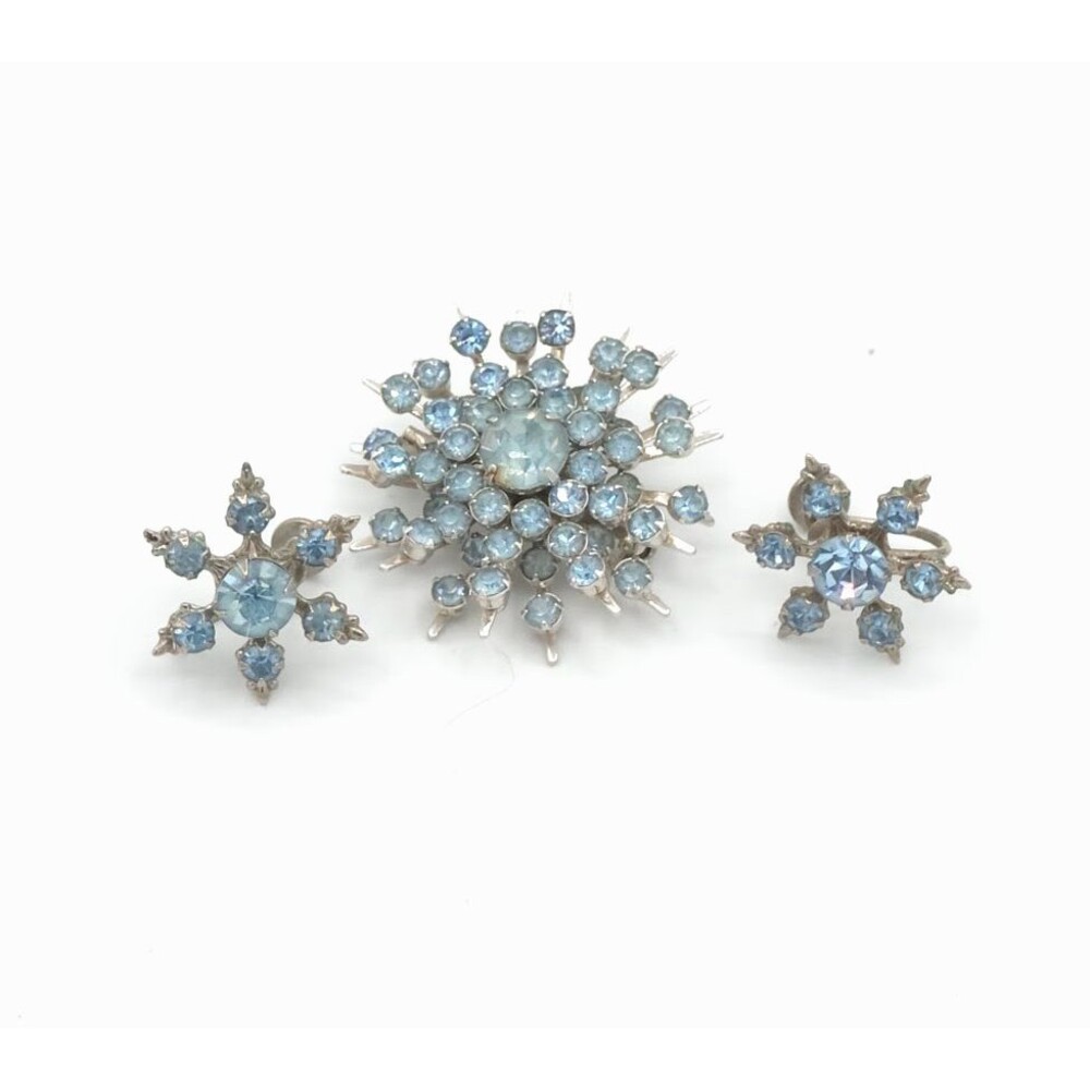 Vintage Ice Blue Rhinestone Starburst Pendant Earrings Set Silver Tone Unsigned